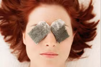 Cách dưỡng da quanh mắt chống lão hóa, xóa nếp nhăn