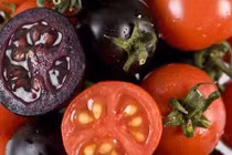 Ăn rau củ quả đột biến có màu lạ, không sợ độc hại 