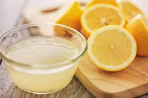 Tẩy quần áo trắng sạch tinh tươm nhờ những nguyên liệu nhà nào cũng có