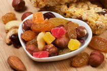 Top trái cây khô giàu dinh dưỡng, hễ ăn nhiều là tăng cân