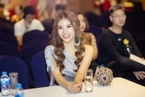 Bí quyết giữ dáng của Phan Hoàng Thu, người tỏ tình Đặng Văn Lâm