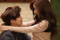 “Tan chảy” cùng tình cũ trong khách sạn, bà mẹ trẻ nhận kết cục đau lòng 