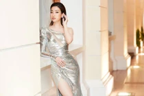 Hoa hậu Đỗ Mỹ Linh ngày càng ăn mặc gợi cảm hơn