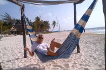 “Soi” cách đại gia công nghệ “đốt tiền” vào kỳ nghỉ