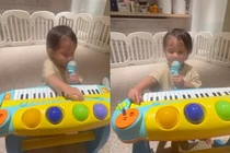 Bất ngờ ái nữ Hồ Ngọc Hà chưa đầy 2 tuổi đã cầm mic hát hay