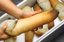 Những loại hải sản cực bổ nhưng nhìn lại thấy ghê sợ