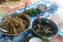 Rợn người món gỏi cá nhảy kinh dị của đồng bào Thái ở Sơn La