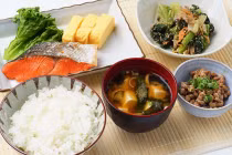 Người Nhật ít tập thể dục nhưng vẫn trẻ lâu sống thọ vì sao?