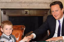 Bệnh nhân ung thư nhí được hiện thực ước mơ (2)