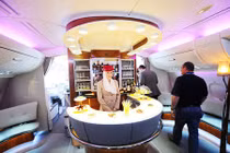 Quán bar xa hoa ít biết của các hãng hàng không