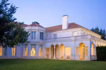 Rùng rợn loạt biệt thự ma ám không ai dám ở