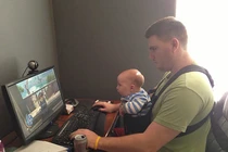 Loạt ảnh hài hước khi các ông bố trông con