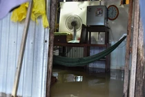 Cuộc sống của người dân Phú Quốc trong trận mưa ngập lịch sử