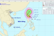 Sau nắng nóng kinh hoàng, Bắc Bộ hứng mưa to vì bão 