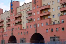 Tận mục nhà chung cư dài nhất thế giới