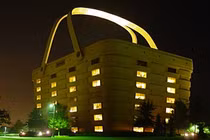 Ngắm nhà hình giỏ xách siêu hot