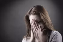 Chịu tiếng ác “khó tẩy sạch” chỉ vì bố mẹ chồng xuất hiện đúng thời khắc nhạy cảm