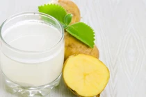 Bất ngờ với lợi ích sức khỏe của nước ép khoai tây tươi