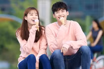 Gợi ý bạn gái chọn trang phục ngày Valentine “đốn tim” chàng