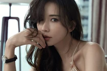 Bí quyết làm đẹp của siêu mẫu Lâm Chí Linh gần 50 tuổi vẫn nhuận sắc