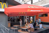 Mất vệ sinh, hai nhà hàng McDonald bị đóng cửa