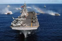 Đột nhập tàu đổ bộ khổng lồ của thủy quân lục chiến Mỹ