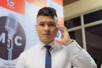 Hình ảnh diện sơ mi “đóng thùng” cực lịch lãm, chuẩn soái ca của Quang Hải 