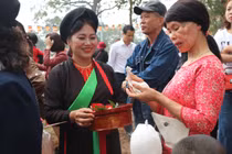 Những hình ảnh "nhức mắt" tại hội Lim 2019