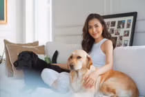 Mùa hè muốn mặc đẹp và mát, hãy chọn thời trang chất lừ như Hà Tăng