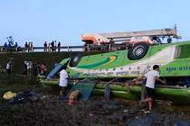 Lật xe đi đám cưới: Phó Thủ tướng chỉ đạo điều tra