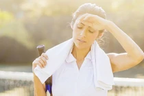 Dấu hiệu cảnh báo đột quỵ do nắng nóng 