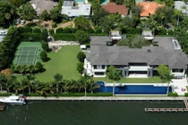 Bên trong 10 biệt thự đắt nhất của siêu sao thế giới