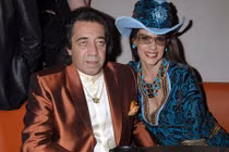 Trò bẩn đại gia cuống cuồng tẩu tán tiền trước khi ly hôn