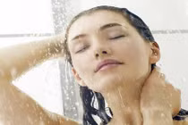 Tuyệt đối không tắm những thời điểm này để tránh đột quỵ