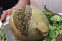 Kinh hãi 10 món ăn cực dị của xứ sở sương mù