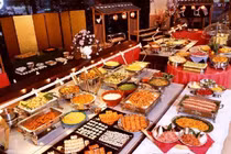 Video: Bí mật không bao giờ tiết lộ của các nhà hàng buffet