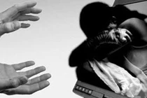 Thoát thân khi bị lừa bán, cô gái bán ngược kẻ buôn người 