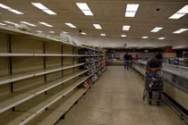 Khung cảnh siêu thị thiếu lương thực trầm trọng ở Venezuela