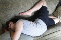 Những thế ngủ bá đạo bị chụp trộm khiến nạn nhân dở khóc dở cười