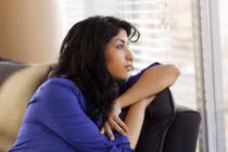 Sau họp lớp, nữ tiến sĩ suýt đi tu vì say nắng bạn cùng khóa