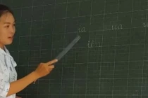 Cách đánh vần lạ cho học sinh lớp 1: Chuyên gia nói gì?