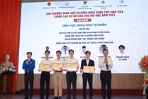 354 Giải thưởng Khoa học và công nghệ được trao cho sinh viên toàn quốc