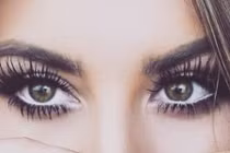 Bạn đã biết chăm sóc phần mi nối đúng cách?