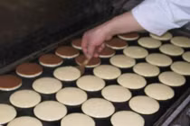 Tận mắt xem nhà hàng làm bánh rán Doremon siêu ấn tượng