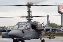 Nga công bố video trực thăng Ka-52 bắn nổ xe chiến đấu của Ukraine