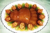 “Khóc thét” món bàn chân gấu dành cho giới thượng lưu Trung Quốc