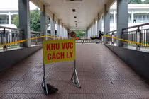 Bệnh nhân COVID-19 thứ 30 là nữ khách người Anh bay VN0054