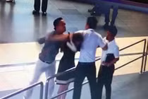 Không khởi tố vụ hành khách đánh nữ nhân viên hàng không