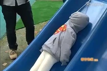 Cận cảnh mẫu áo khoác sát thủ có thể giết trẻ con