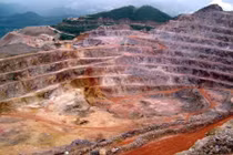Hình ảnh mỏ vàng lộ thiên lớn nhất Trung Quốc